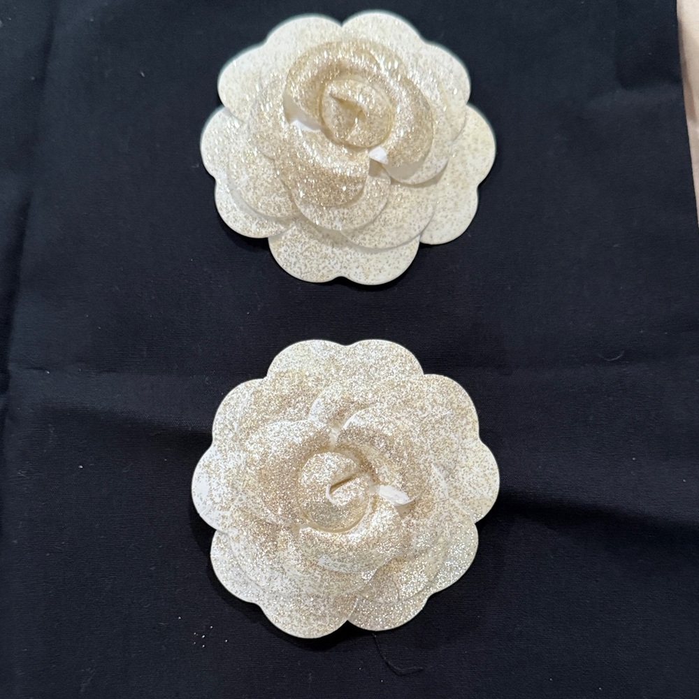 Chanel — holiday special Gold Glitter Flower Canellia